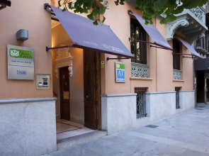 Suites Gran Via 44 Apartahotel
