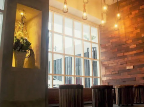 Mooz Hotel Surabaya