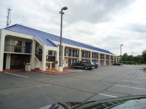 Motel 6 Memphis, TN - East