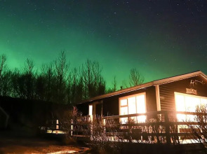 Eyja Mörk & Bubble Bedroom