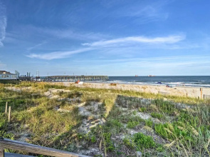 Walk to Surfside Beach: Studio w/ Covered Balcony