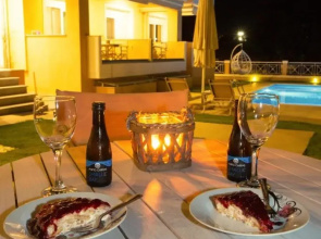 CASA DI GEORGIOS LUXURY SUITES intertrip