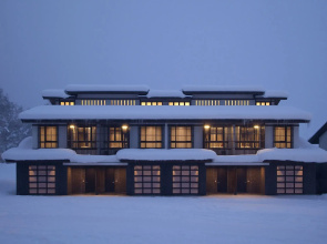 Kasara Niseko Village Townhouse