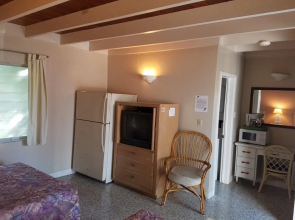 Siesta Motel