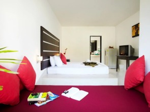 Nai Yang Beach Resort & Spa