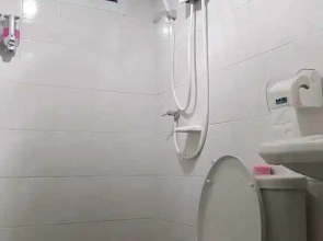 CHECKin Hostel at Donmuang Airport