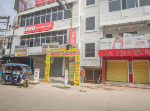 OYO 61107 Hotel Godavari