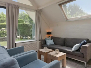 Jonkerstee 66 - Ouddorp De vrolijke noot Childfriendly near the beach - not for companies