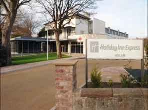 Holiday Inn Express Liverpool Hoylake