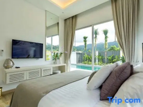 Luxury Three Bedroom Pool Villa in Kamala beach Phuket