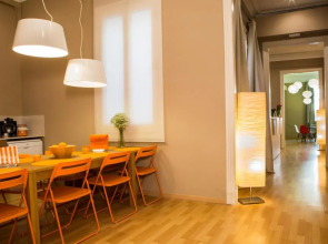 Born Barcelona Hostel