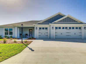Home w/ Lanai + Community Perks in The Villages!