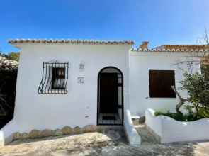 Bungalow Mar W1B02