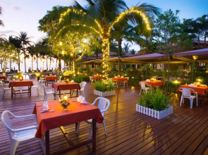 Khaolak Bay Front Resort