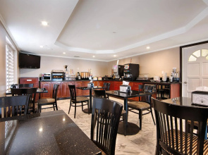 Best Western Pasadena Royale Inn & Suites