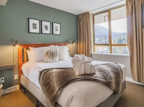 Large Spacious one Bedroom Suite - 506