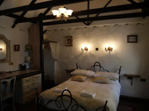 The Old Tea Shop