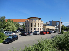 CE Plaza Hotel
