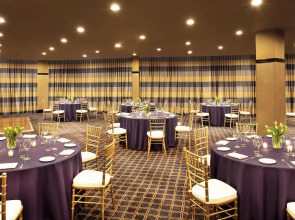 Sheraton Lincoln Harbor Hotel