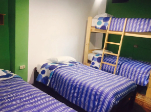 Blacky Hostel - Adults only