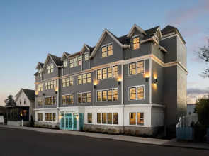Island House Newport