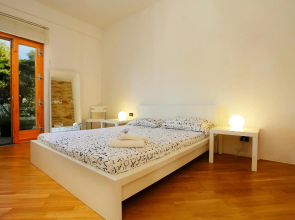 Sicily 2 - 3 - 4 Person With Pool