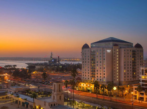 Embassy Suites by Hilton San Diego Bay Downtown