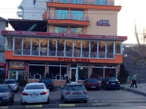 Hotel Elena