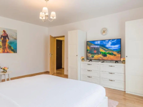Studio T by MRG Apartments