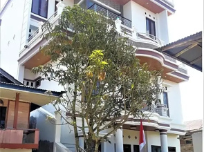 Toraja Lodge Hotel