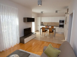 Deluxe apartments Dyana