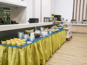 Atrium Fashion Hotel