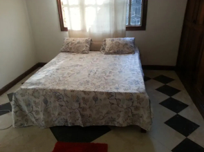Hollywood Hostel