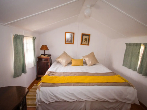 Homestead B & B
