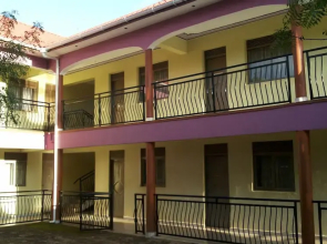 Garden Inn