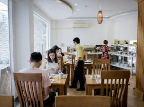 New Space Hotel Airport