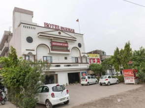 Hotel Parhar