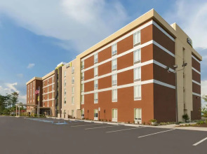 Home2 Suites by Hilton Biloxi North/D'Iberville, MS