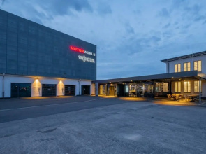 V8 Hotel Köln
