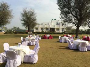 Kesar Resort