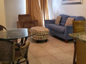 Hollywood Beach Resort - Ocean View Studio