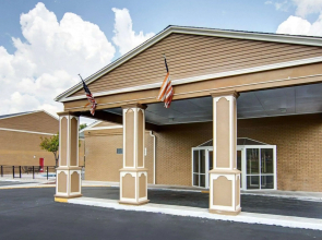Econo Lodge Pine Bluff
