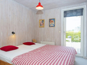 6 Person Holiday Home in Juelsminde-by Traum