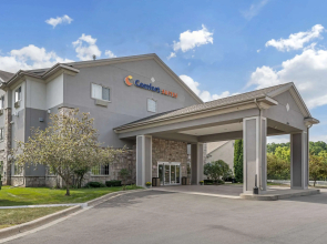 Comfort Suites Lake Geneva East