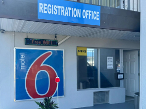 Motel 6 Englewood, FL