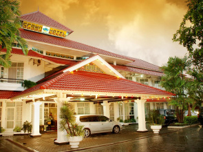 Crown Hotel Tasikmalaya