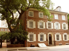 Morris House Hotel