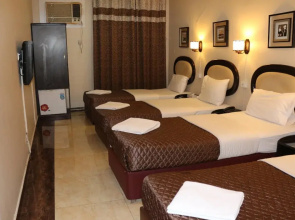Grand Sina Hotel