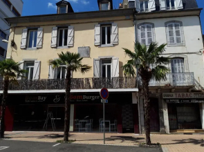 Appartement hypercentre Tarbes - 2 grandes chambres