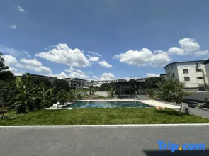 Serene Bamboo Villa · Panoramic Pool | Zen Courtyard Retrea